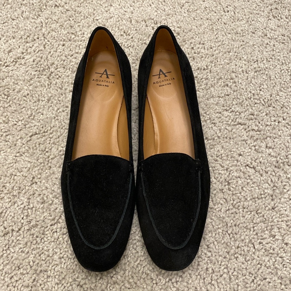 Aquatalia Women’s Nora Dress Suede Heeled Loafers in black, size 7.5 M